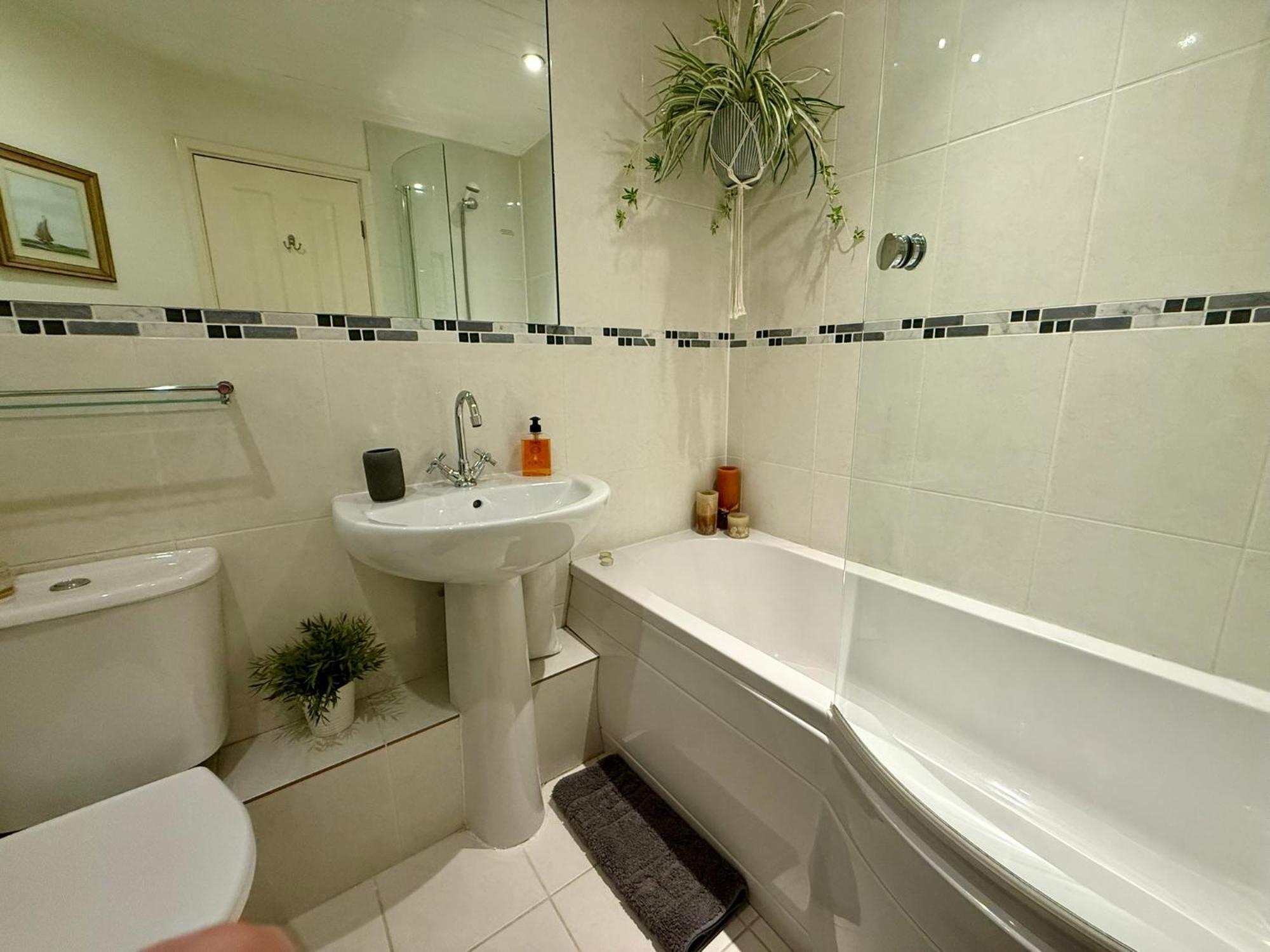 Luxury Kingfisher Lodge, Isis Lake, Within The Cotswold Waterpark Hébergement de vacances Cirencester